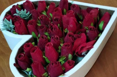 Gül səbətinin altında İrandan Azərbaycana narkotik keçirmək istədi - FOTO