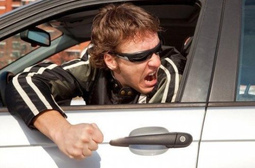 Необычная месть водителя попала на камеру - ВИДЕО