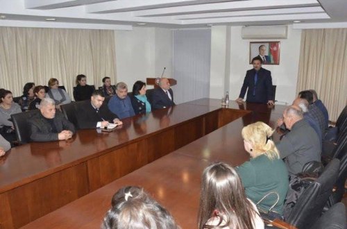 “Dövlətin və xalqın xilaskarı