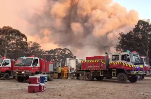 Avstraliyada güclü yanğına görə ocaq qalamaq qadağan olundu