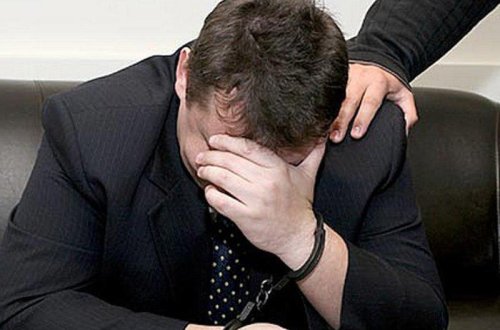 İş başında DTX tərəfinfən həbs edilən icra başçısı və müavini bilindi - AZƏRBAYCANDA ŞOK