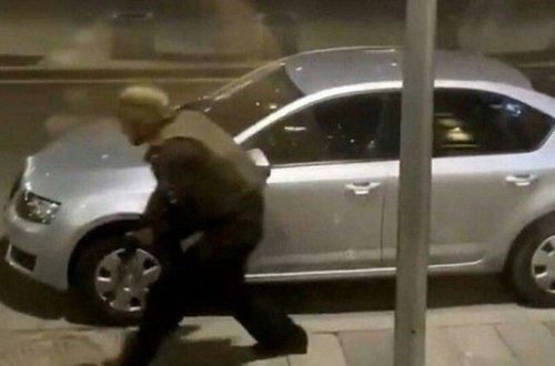 Момент ликвидации стрелка в здании ФСБ попал на ВИДЕО