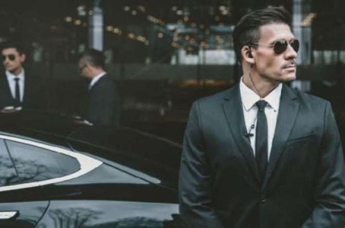 Dərsdə cangüdən ilə oturan şagird kimin nəvəsidir? - VİDEO