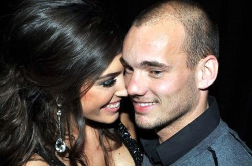 Xəyanət edən ərini bu şərtlə bağışladı - FOTO