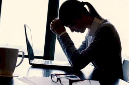 Uzun iş saatları təhlükəli xəstəliyə səbəb olurmuş - Ölümlə nəticələnə bilər