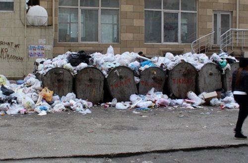 Минздрав о состоянии новорожденного, обнаруженного на улице в Гяндже - ОБНОВЛЕНО