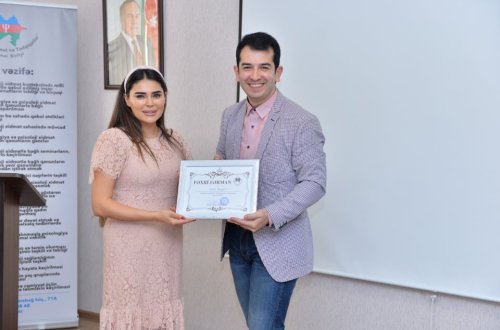 “Diplomatiya Akademiyası” layihəsinin bağlanış mərasimi keçirilib