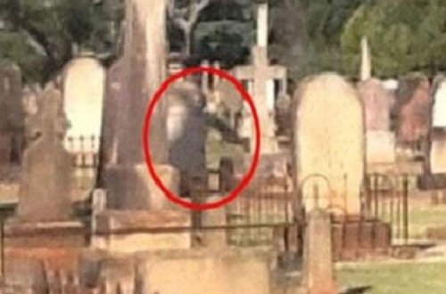 Məzarlıqda DƏHŞƏTLİ GÖRÜNTÜ - Sakinlər qorxu içindədir - FOTO