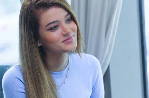 Xalq artistinin rəssam qızı: 