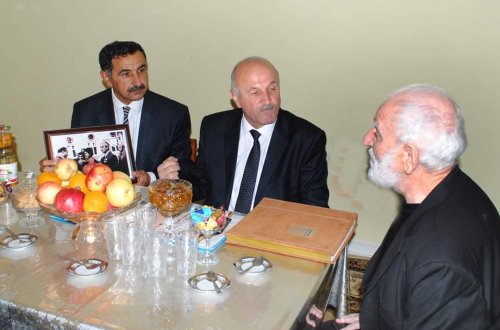 Mingəçevir icra başçısından nümunəvi addım: BAYRAMI TƏNHA QOCALAR, VETERANLAR VƏ QARABAĞ ƏLİLLƏRİ İLƏ KEÇİRDİ