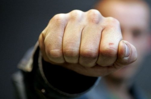 Bakıda dəhşətli qətl: Klinika işçisini döyə-döyə öldürdülər