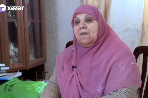 Bu qadınların vəzifəsi insanları ağlatmaqdır - VİDEO