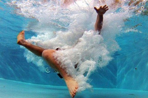 Azərbaycanda 51 yaşlı qadın hovuza düşərək boğuldu