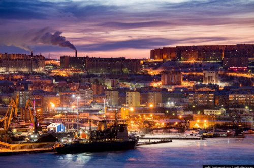 Bu şəhərin sakinləri 40 gün GÜNƏŞ ÜZÜ GÖRMÜR - FOTOLAR