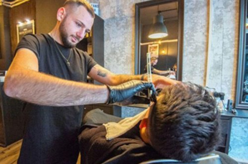 Millimizin futbolçusunun bərbəri ermənidir