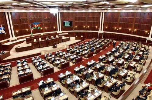 Выделены места для проведения предвыборной агитации на выборах в Милли меджлис