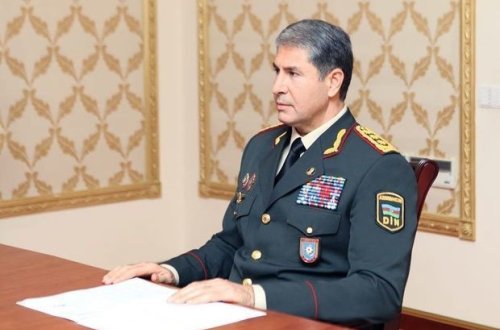 Вилаят Эйвазов уволил полицейского-взяточника - ВИДЕО