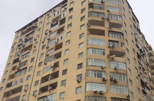 “15 mərtəbəli binanın 17-ci mərtəbəsi” - DK tikintini dayandırdı (VİDEO)