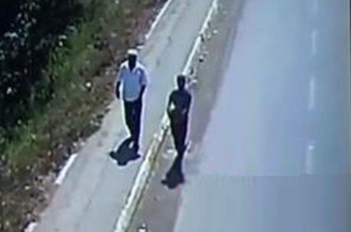 Azərbaycanda sükan arxasında yatan sürücü 2 nəfəri vurdu, biri öldü - ANBAAN VİDEO