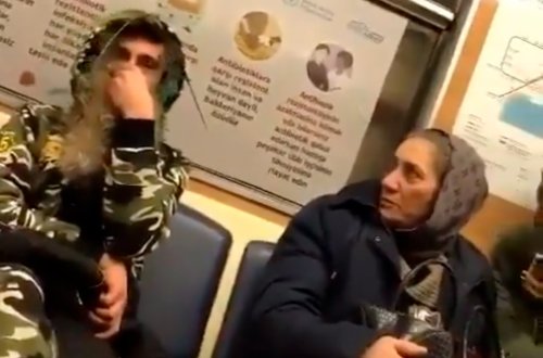 Bakı metrosunda qəribə adam - onu görən hər kəs təəccübləndi - VİDEO