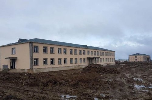 Закир Гасанов осмотрел военные объекты, на которых завершаются строительные работы - ФОТО