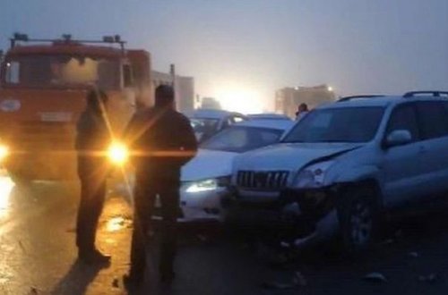 20-dən çox avtomobil toqquşdu: Ölən və yaralılar var - VİDEO