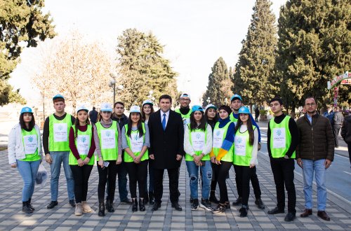 YAP-ın namizədi Müşfiq Cəfərov “Könüllər İlində” seçki kompaniyasına könüllülərlə start verdi – FOTO+VİDEO