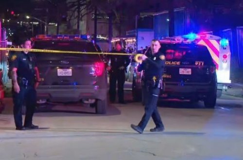 ABŞ-da gecə klubunda atışma: Ölənlər var