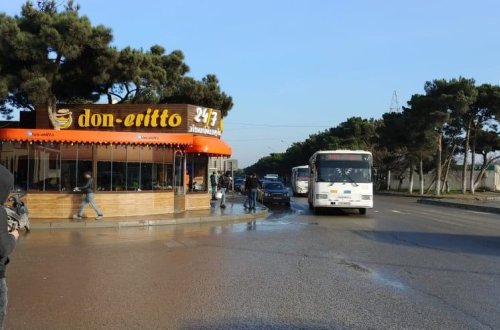 Sabunçuda piyadalar təhlükə ilə üzləşib – Yolda zolaq silinib