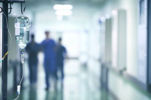 Azərbaycanda daha bir həkim səhlənkarlığı iddiası: Müayinə olmağa gələn xəstə öldü