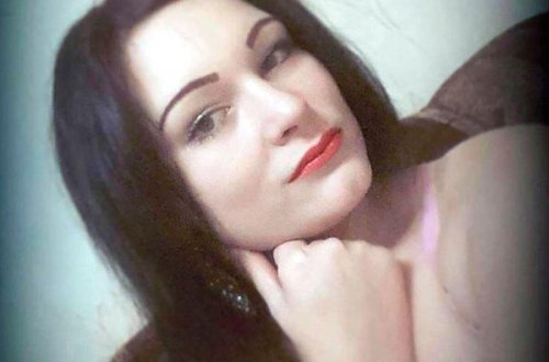 Arvadı doğum evindəykən evə fahişə çağıran kişi dəhşət yaşadı - FOTO