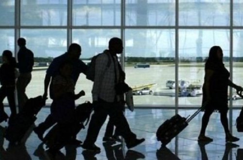 Azərbaycanlılar Rusiyadan deportasiya olundu