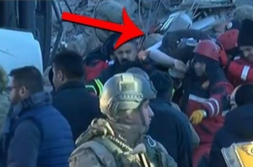 Hamilə qadın dağıntılar altından sağ çıxarıldı - VİDEO