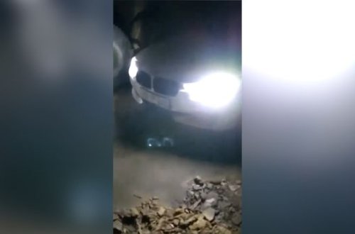 Bakıda “Saxla” əmri verən polisi “məhəllə söhbətinə” çağırdılar - VİDEO