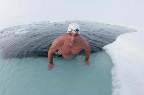 Ekstremal üzgüçü İLK DƏFƏ Antarktida sularında üzərək REKORD QIRDI - FOTO-VİDEO