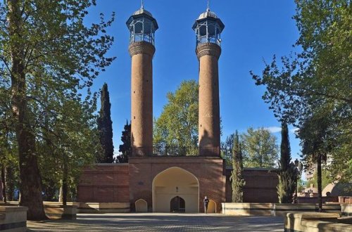 Gəncədə məsciddən “Quran” oğurlandı