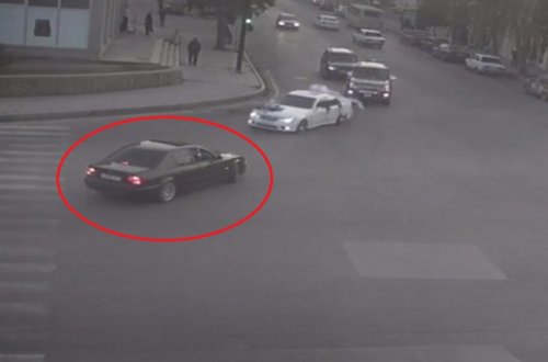 Gəncəni bir-birinə qatan 