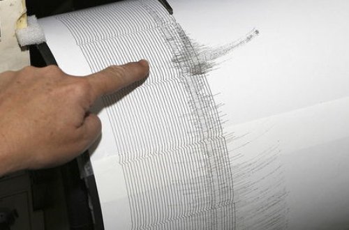 В Турции и Греции продолжаются подземные толчки