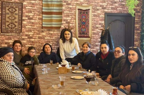 Deputatlığa namizəd Günel Səfərovanın seciçiləri ilə görüşləri davam edir - FOTO