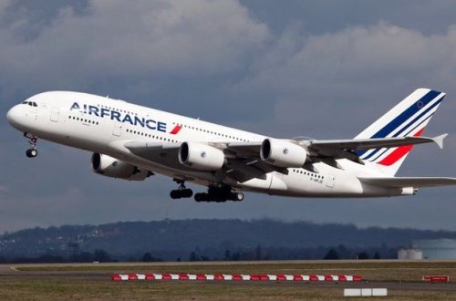 На рейсе Air France Париж-Москва подрались пилоты
