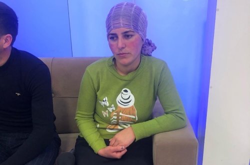 Əri tərəfindən qırmancla döyülən Əfsanədən efirdə gözlənilməz addım - VİDEO