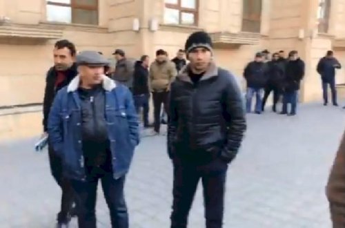 Gömrük Komitəsinin qarşısında aksiya keçirildi - VİDEO