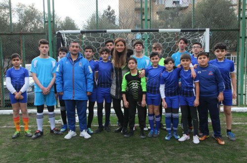 Könül Nurullayeva yeniyetmələrə bayram əhvalı bəxş etdi - FOTO/VİDEO