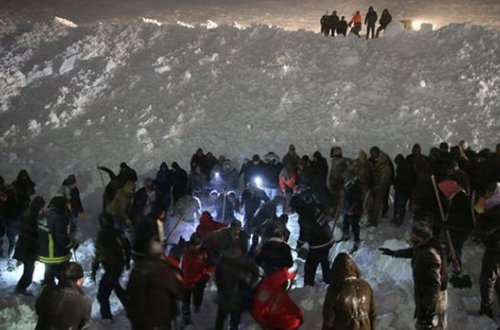 Число погибших при сходе лавины в Турции увеличилось до 38 - ОБНОВЛЕНО + ВИДЕО