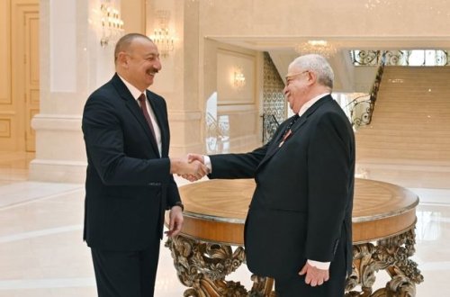 Prezident Mixail Qusmanla görüşdü - FOTO