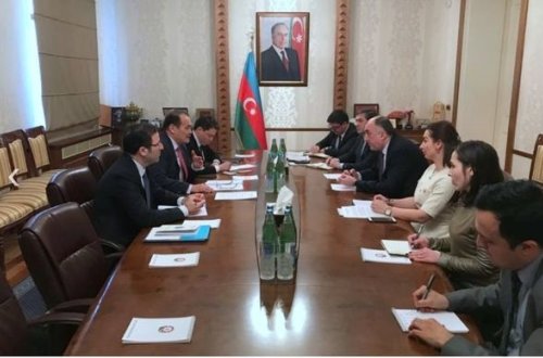 Глава МИД Азербайджана встретился с генсеком Тюркского совета