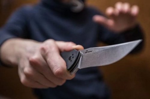 В Баку ранили 13-летнего подростка