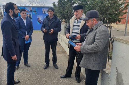 Elşən Gəncəvi seçicilərlə növbəti görüşlərini keçirir (FOTOLAR)