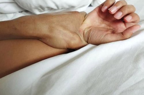 Həkim xəstələrinə təcavüz etdi - FOTO