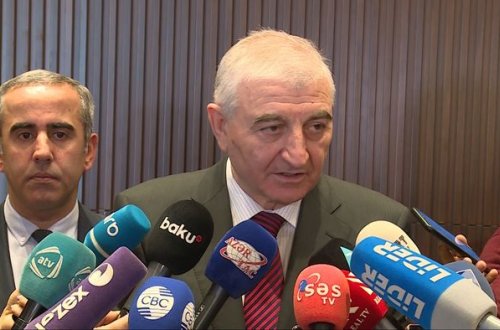 Məzahir Pənahov çağırış etdi: “Kimin əlində fakt varsa, onları təqdim etsin”